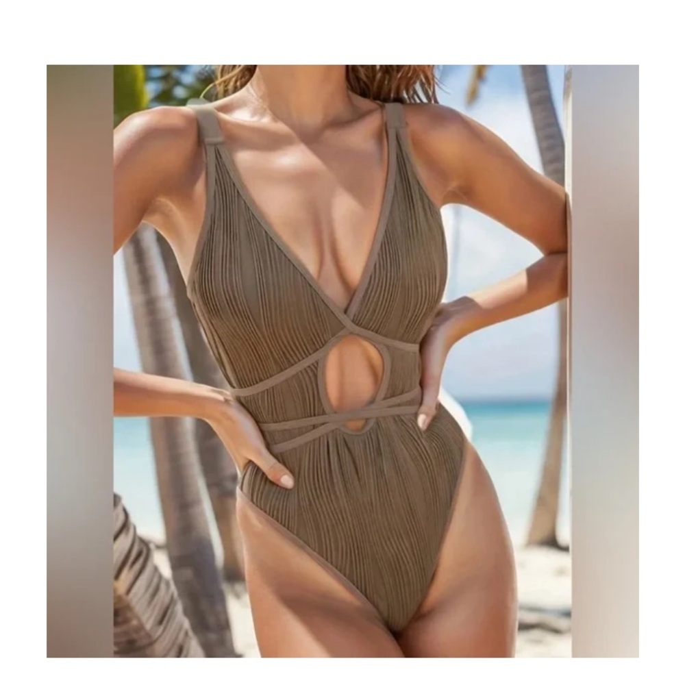 NWT Seamolly Ribbed Cut out Tie One Piece Swimsuit Sz M